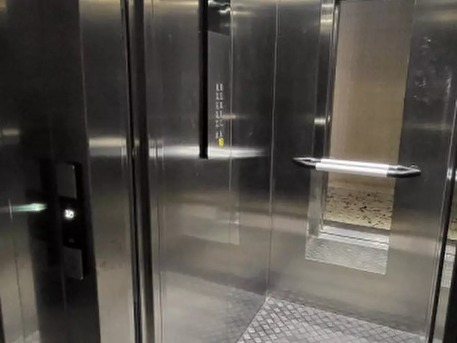 Immagine 19 di Appartamento in vendita  a Pioltello