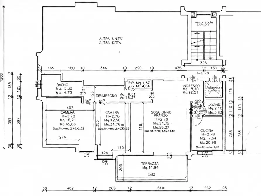 Immagine 15 di Appartamento in vendita  in VIA SOGRAFI a Padova
