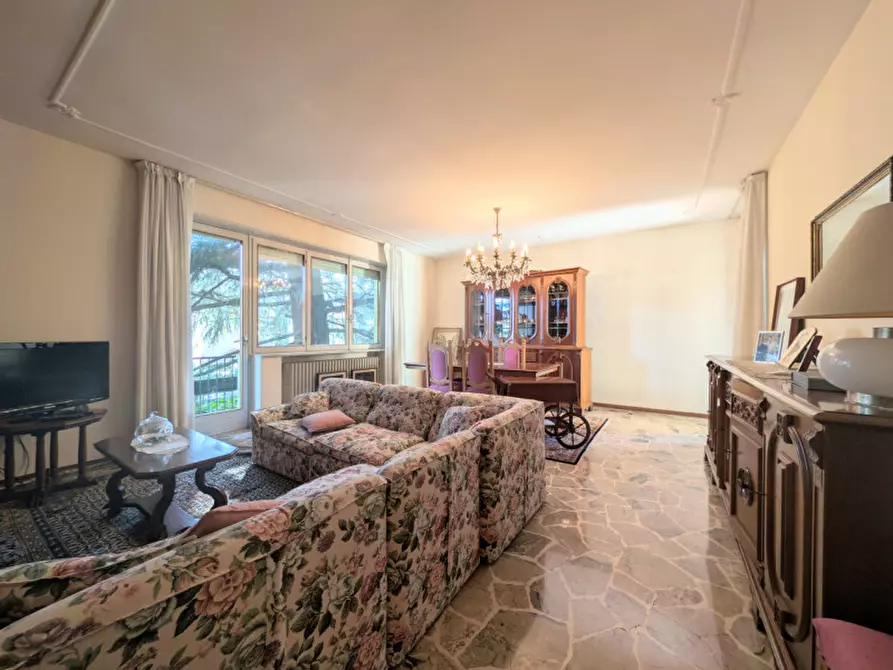 Immagine 15 di Casa bifamiliare in vendita  in Schio Via P. Lioy a Schio