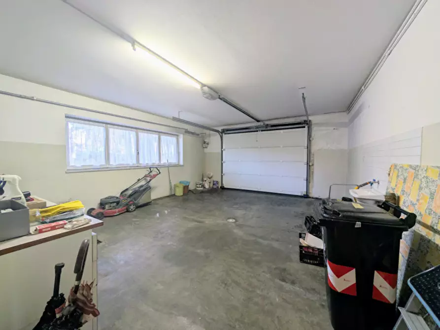 Immagine 24 di Casa bifamiliare in vendita  in Schio Via P. Lioy a Schio