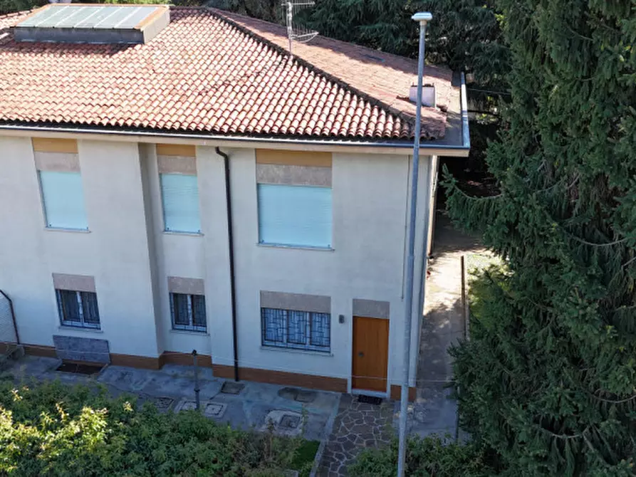 Immagine 26 di Casa bifamiliare in vendita  in Schio Via P. Lioy a Schio