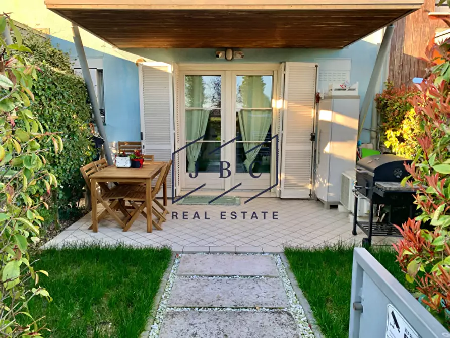 Immagine 8 di Appartamento in vendita  in Via Cristoforo Colombo 70 a Jesolo