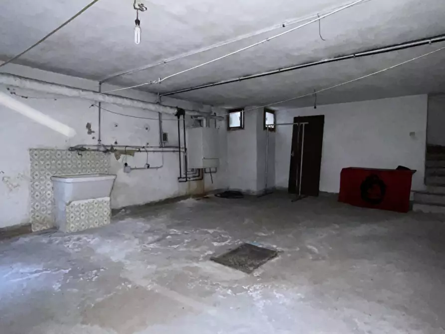 Immagine 17 di Palazzo in vendita  in via roma 16 a Rossano Veneto