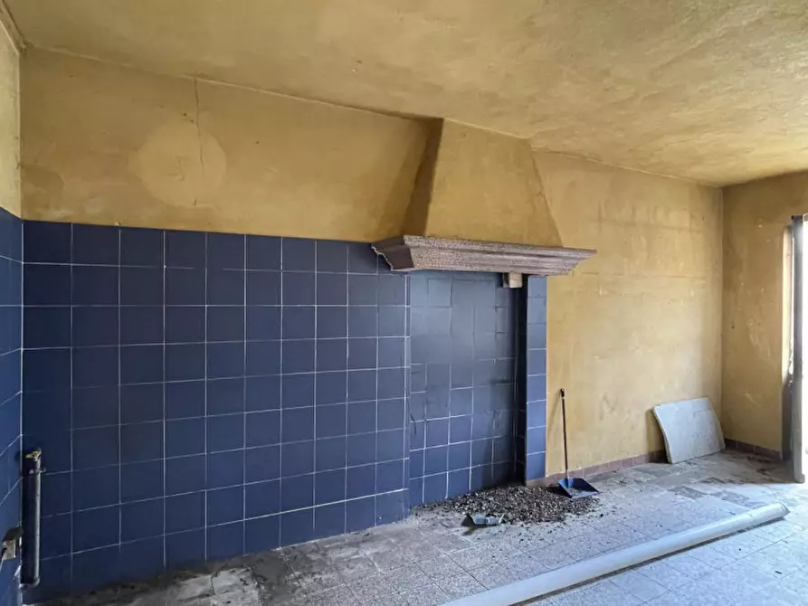 Immagine 31 di Palazzo in vendita  in via roma 16 a Rossano Veneto