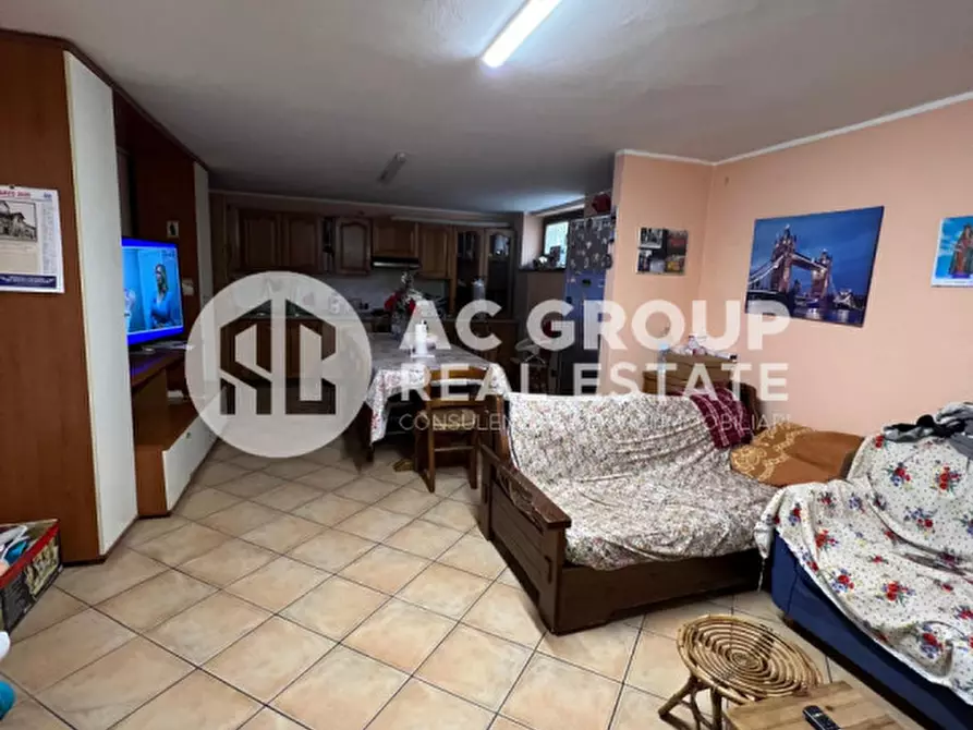 Immagine 11 di Appartamento in vendita  in Via Giuseppe Parini a Lomazzo