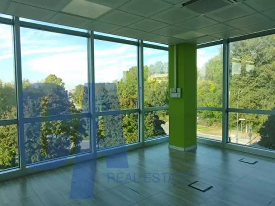 Immagine 13 di Ufficio in affitto  in VIA VENTICINQUE APRILE a San Donato Milanese