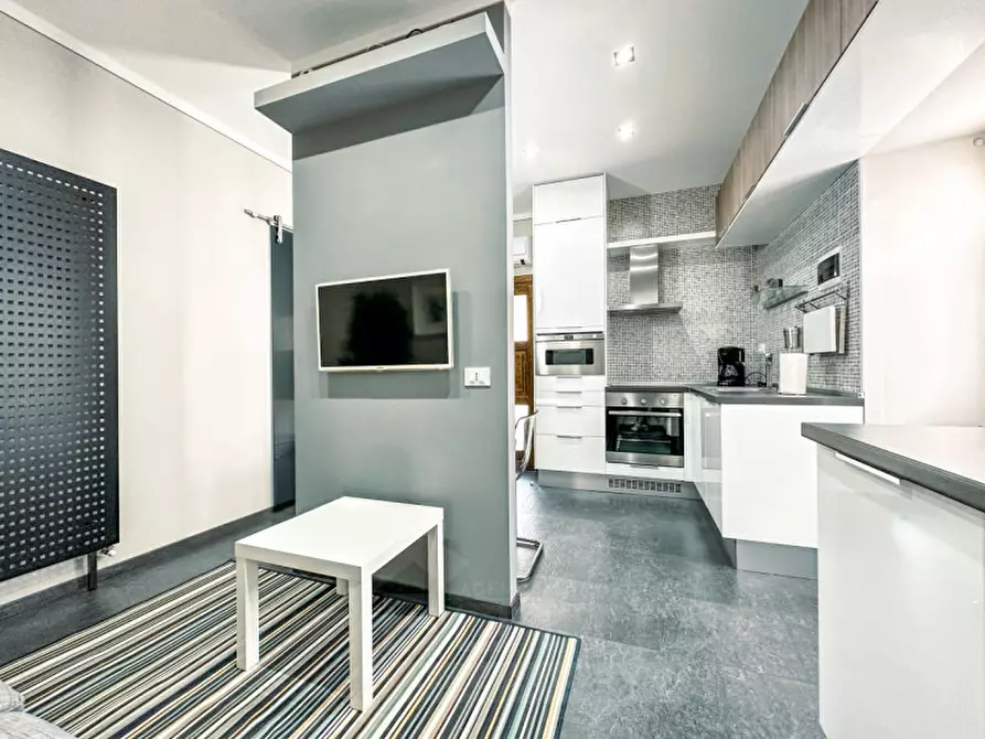 Immagine 1 di Appartamento in vendita  in Via Massimo d'Azeglio 67 a Cannero Riviera