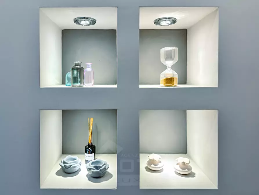 Immagine 5 di Appartamento in vendita  in Via Massimo d'Azeglio 67 a Cannero Riviera