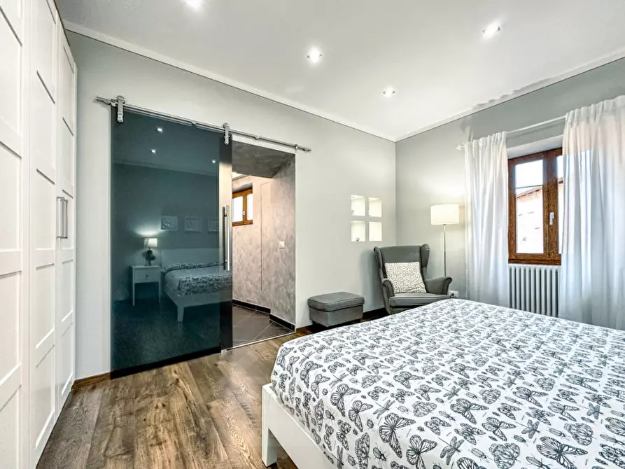 Immagine 8 di Appartamento in vendita  in Via Massimo d'Azeglio 67 a Cannero Riviera