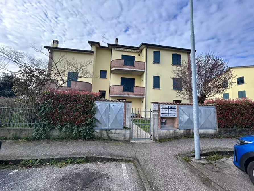 Immagine 1 di Appartamento in vendita  in Via Mirco Martignoni a Brescello