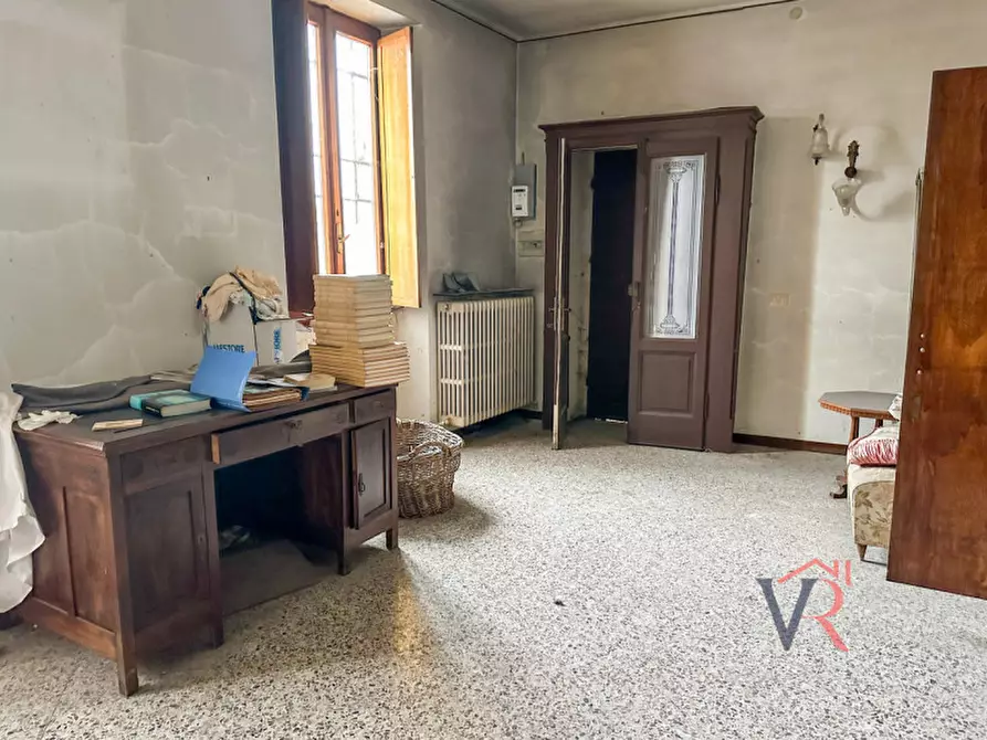 Immagine 20 di Palazzo in vendita  a Orzivecchi