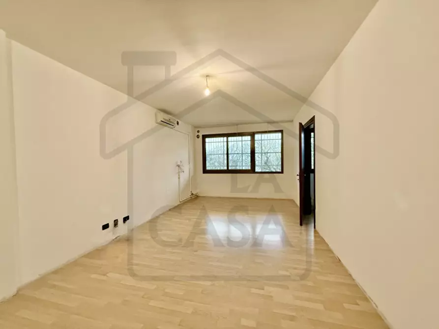 Immagine 5 di Appartamento in vendita  in Via San Mauro a Montegrotto Terme