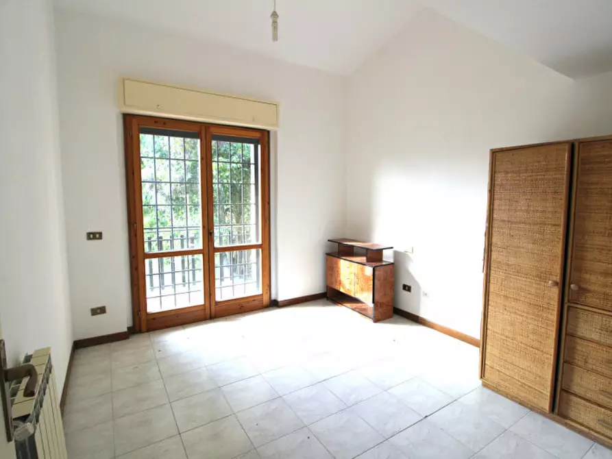 Immagine 9 di Casa bifamiliare in vendita  in Valle del Baccano a Campagnano Di Roma