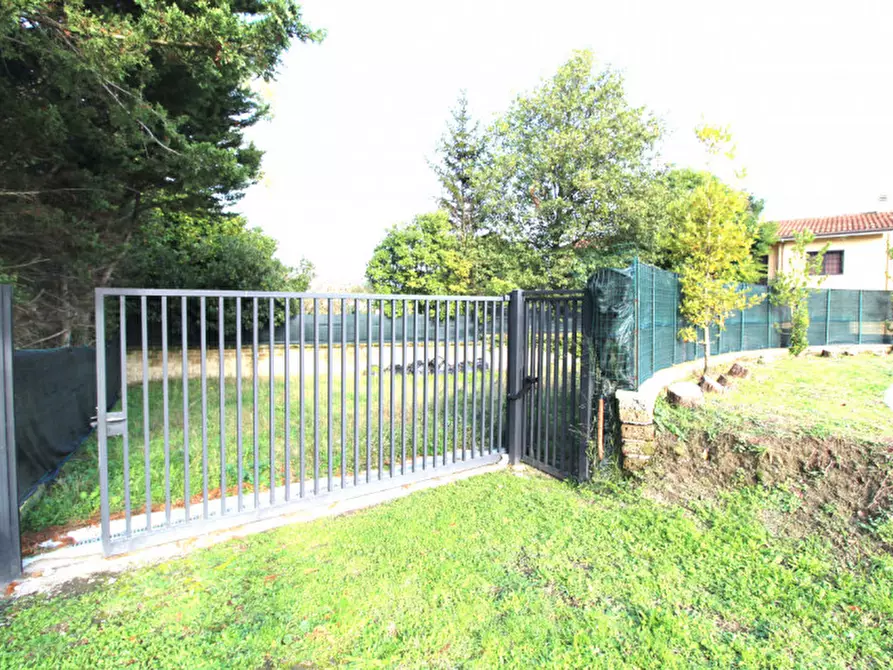 Immagine 27 di Casa bifamiliare in vendita  in Valle del Baccano a Campagnano Di Roma