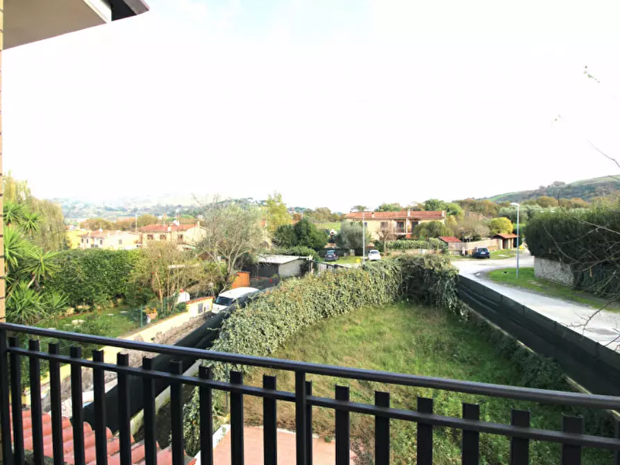 Immagine 30 di Casa bifamiliare in vendita  in Valle del Baccano a Campagnano Di Roma