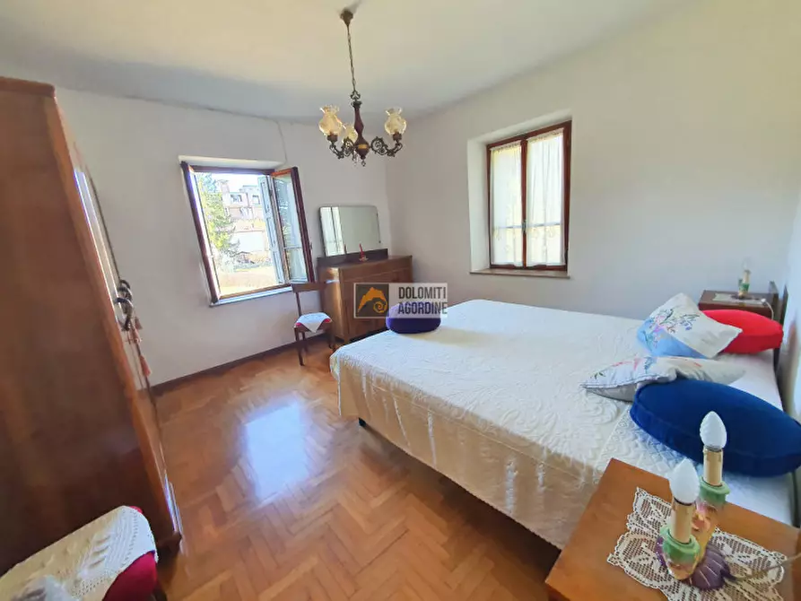 Immagine 10 di Casa indipendente in vendita  in Località Vignole a Belluno