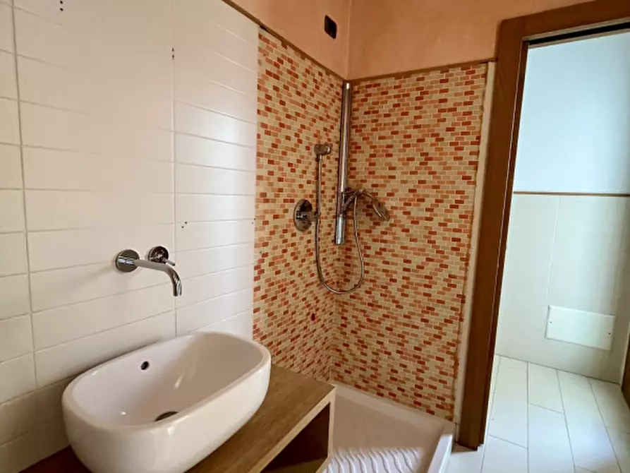 Immagine 28 di Attico in vendita  in VIA ROMA 141 a Olbia