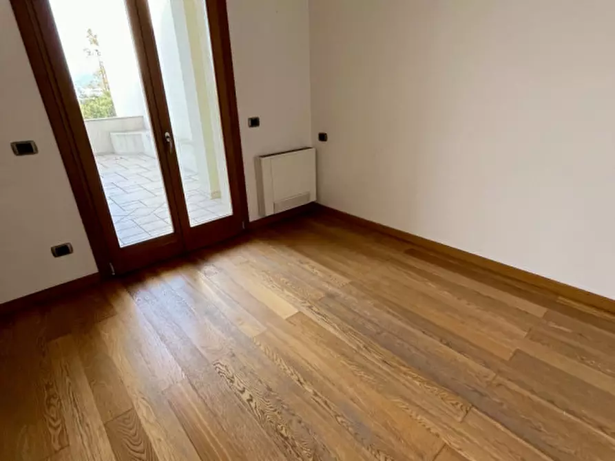 Immagine 30 di Attico in vendita  in VIA ROMA 141 a Olbia