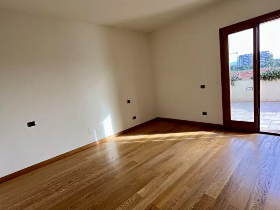 Immagine 42 di Attico in vendita  in VIA ROMA 141 a Olbia