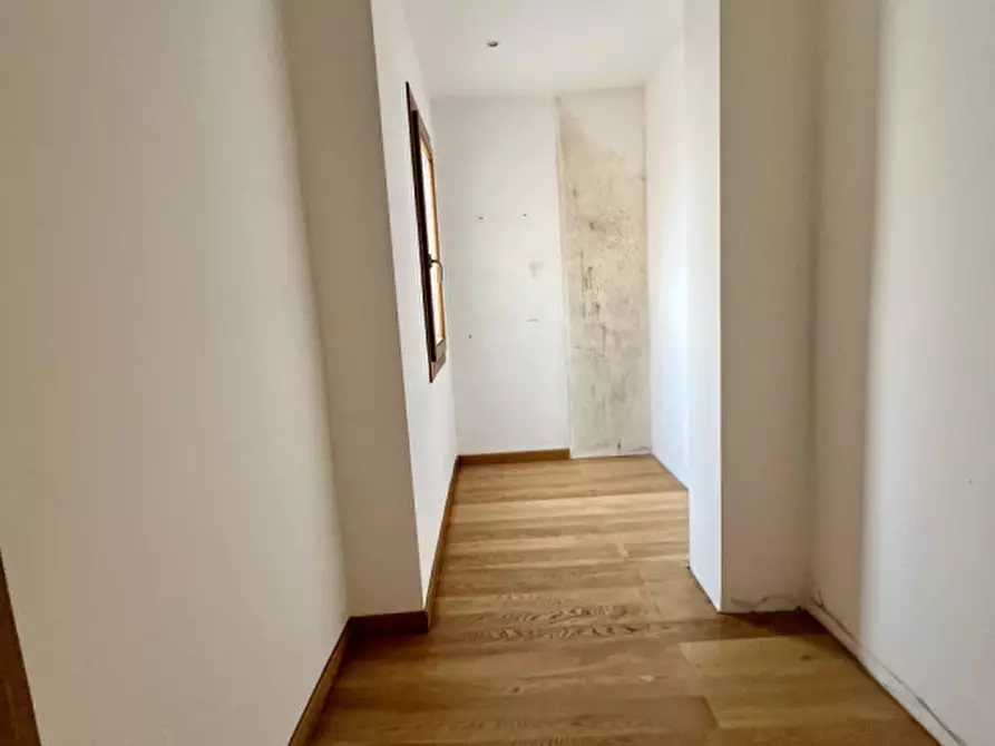 Immagine 44 di Attico in vendita  in VIA ROMA 141 a Olbia