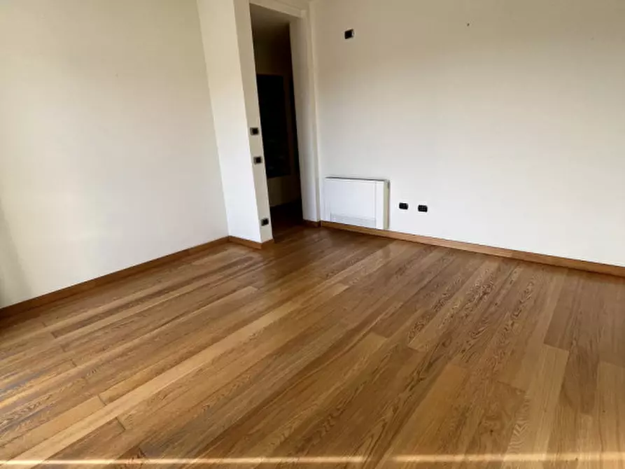 Immagine 52 di Attico in vendita  in VIA ROMA 141 a Olbia