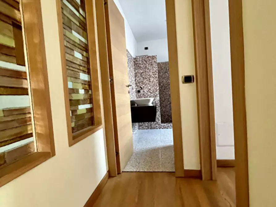 Immagine 55 di Attico in vendita  in VIA ROMA 141 a Olbia