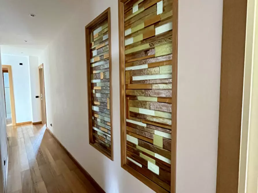 Immagine 59 di Attico in vendita  in VIA ROMA 141 a Olbia