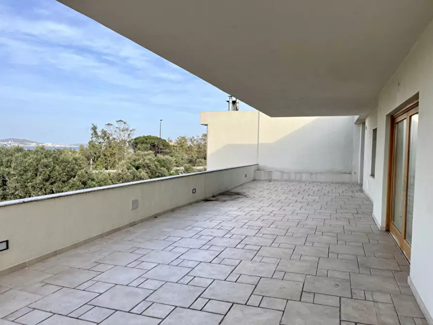 Immagine 62 di Attico in vendita  in VIA ROMA 141 a Olbia