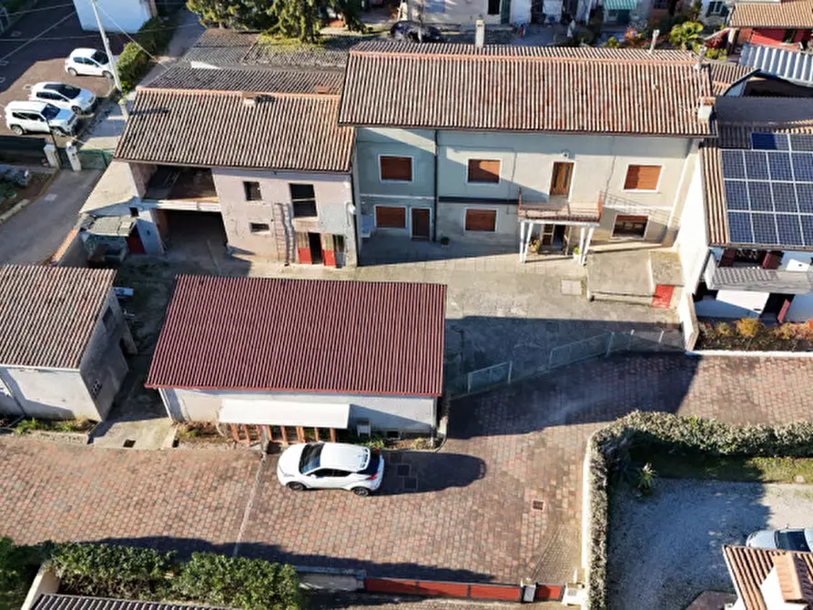 Immagine 8 di Villetta a schiera in vendita  in Via Cesana 69 a Trevignano