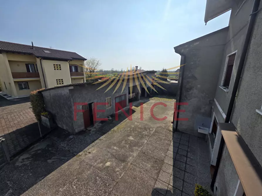 Immagine 67 di Rustico / casale in vendita  in Via Cesana 69 a Trevignano