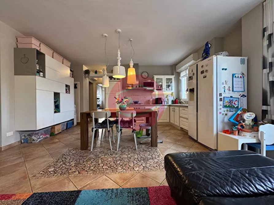 Immagine 2 di Appartamento in vendita  in Via Rughi a Santarcangelo Di Romagna