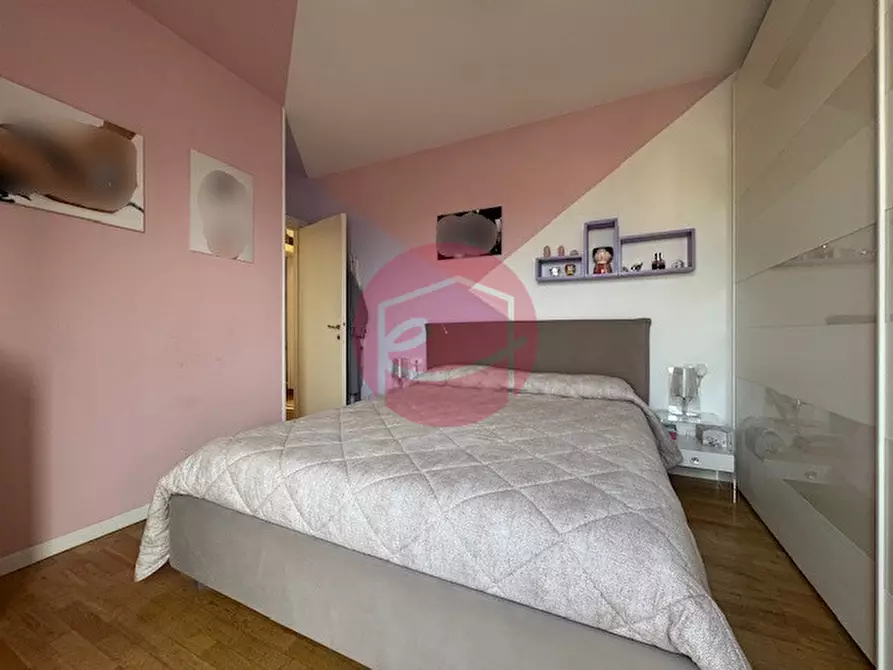 Immagine 9 di Appartamento in vendita  in Via Rughi a Santarcangelo Di Romagna