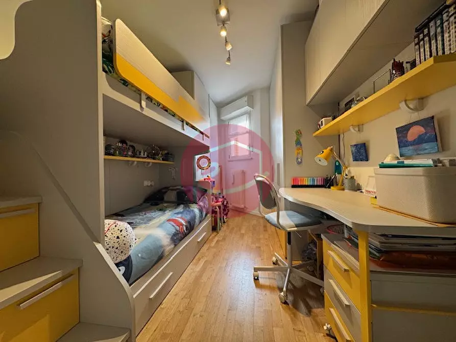 Immagine 11 di Appartamento in vendita  in Via Rughi a Santarcangelo Di Romagna
