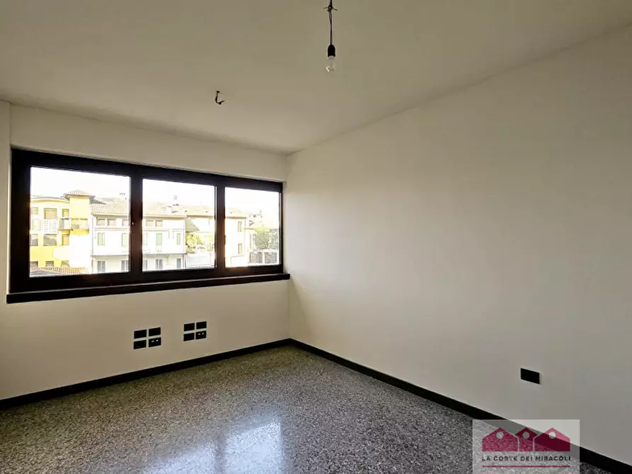 Immagine 14 di Ufficio in vendita  in Viale Verdi a Vicenza