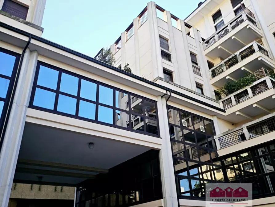 Immagine 18 di Ufficio in vendita  in Viale Verdi a Vicenza