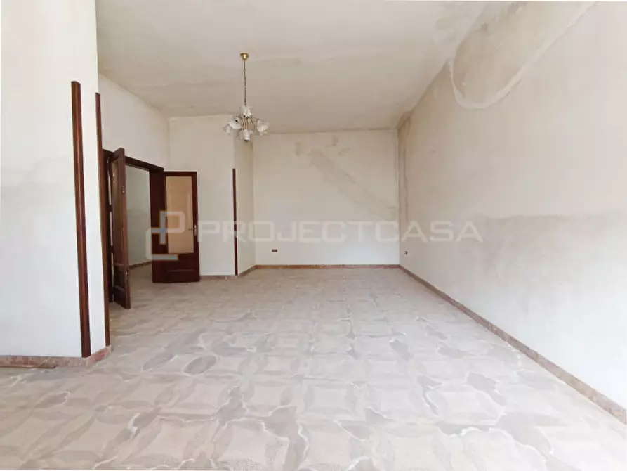 Immagine 2 di Casa indipendente in vendita  in Via Enrico De Nicola a Soleto