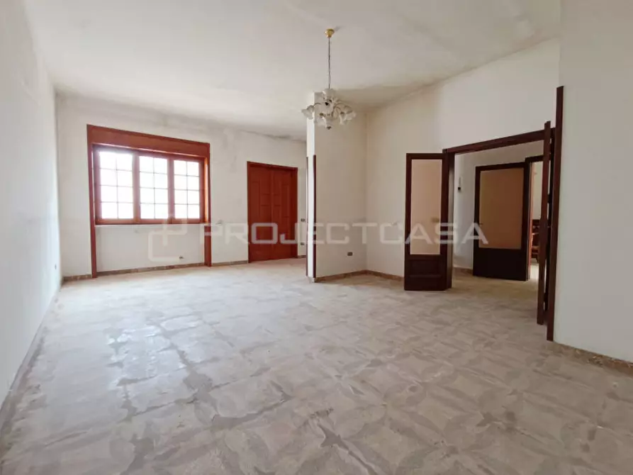 Immagine 3 di Casa indipendente in vendita  in Via Enrico De Nicola a Soleto