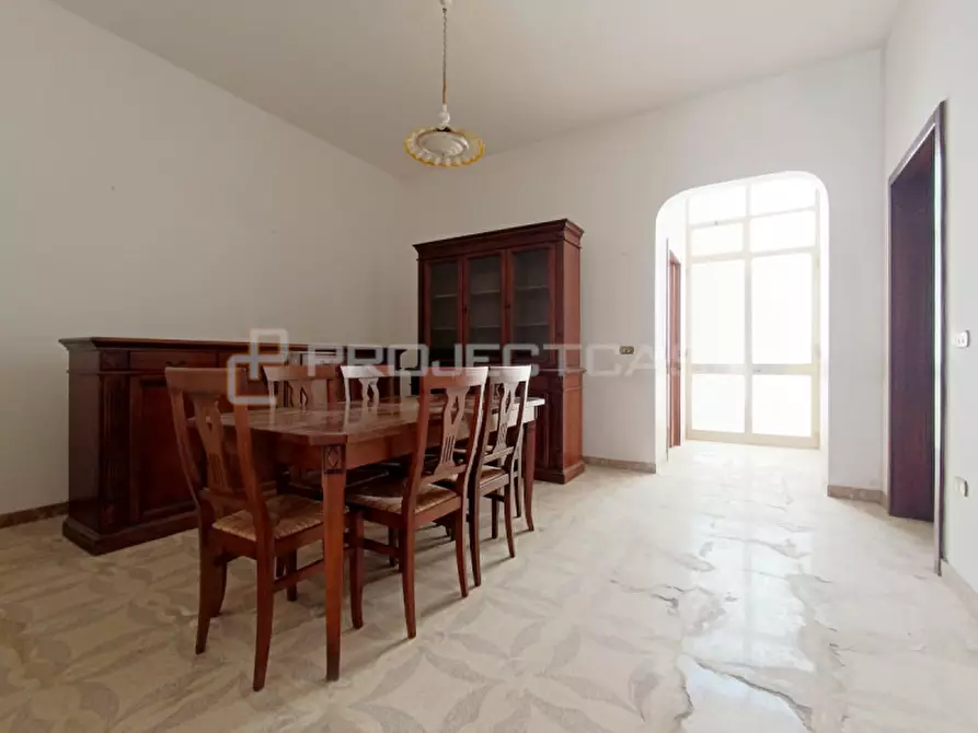 Immagine 8 di Casa indipendente in vendita  in Via Enrico De Nicola a Soleto