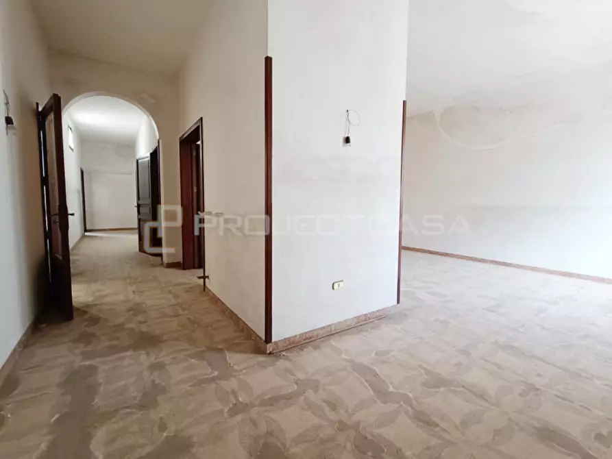 Immagine 19 di Casa indipendente in vendita  in Via Enrico De Nicola a Soleto