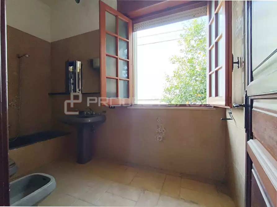 Immagine 24 di Casa indipendente in vendita  in Via Enrico De Nicola a Soleto