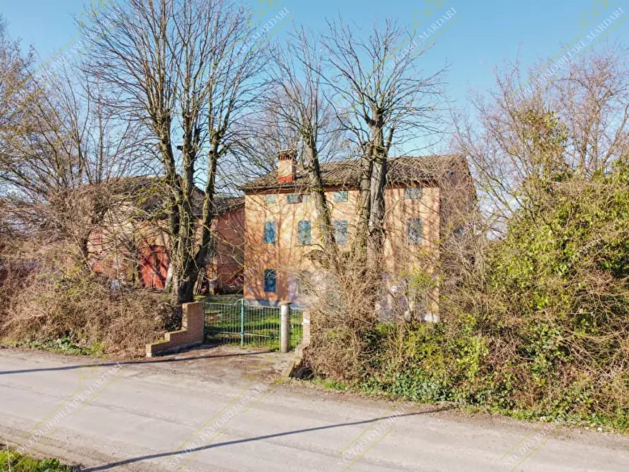 Immagine 15 di Rustico / casale in vendita  in Strada Castelnuovo Rangone a Modena