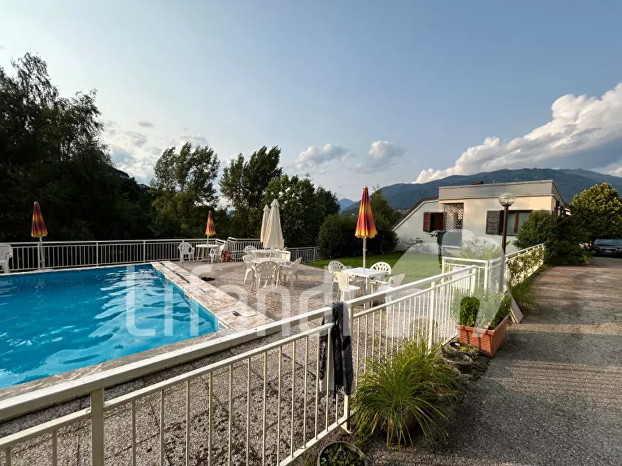 Immagine 5 di Appartamento in vendita  a Calceranica Al Lago