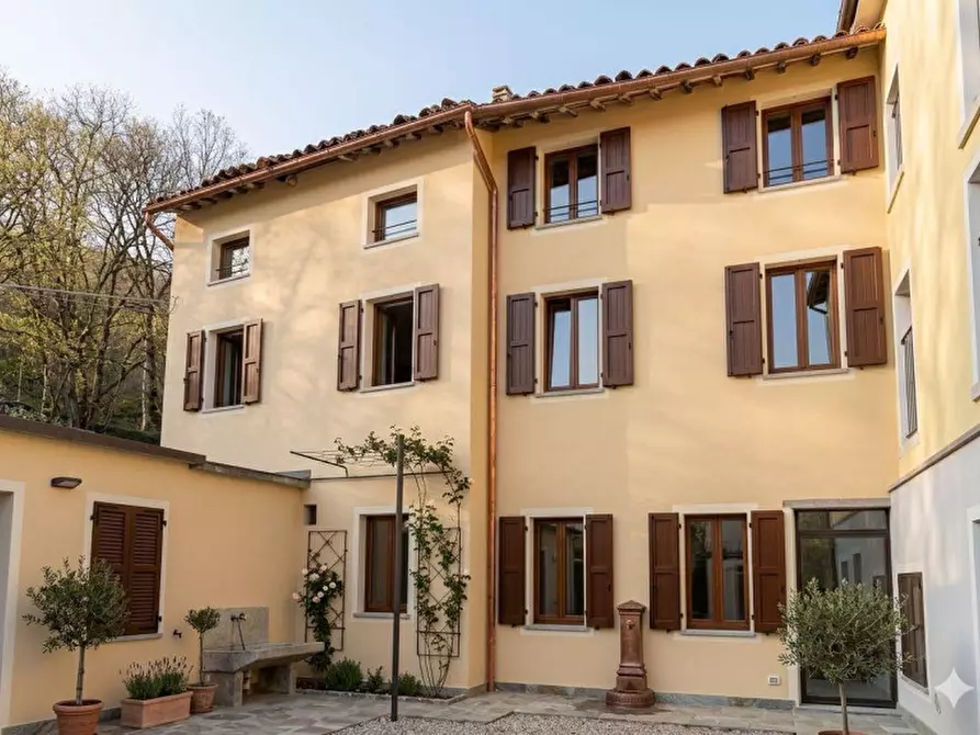 Immagine 1 di Villetta a schiera in vendita  in Via delle Fonti 16 a Piovene Rocchette