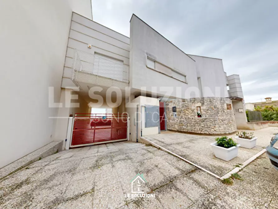 Immagine 28 di Villa in vendita  in Via Fratelli Bandiera 37/C a Putignano