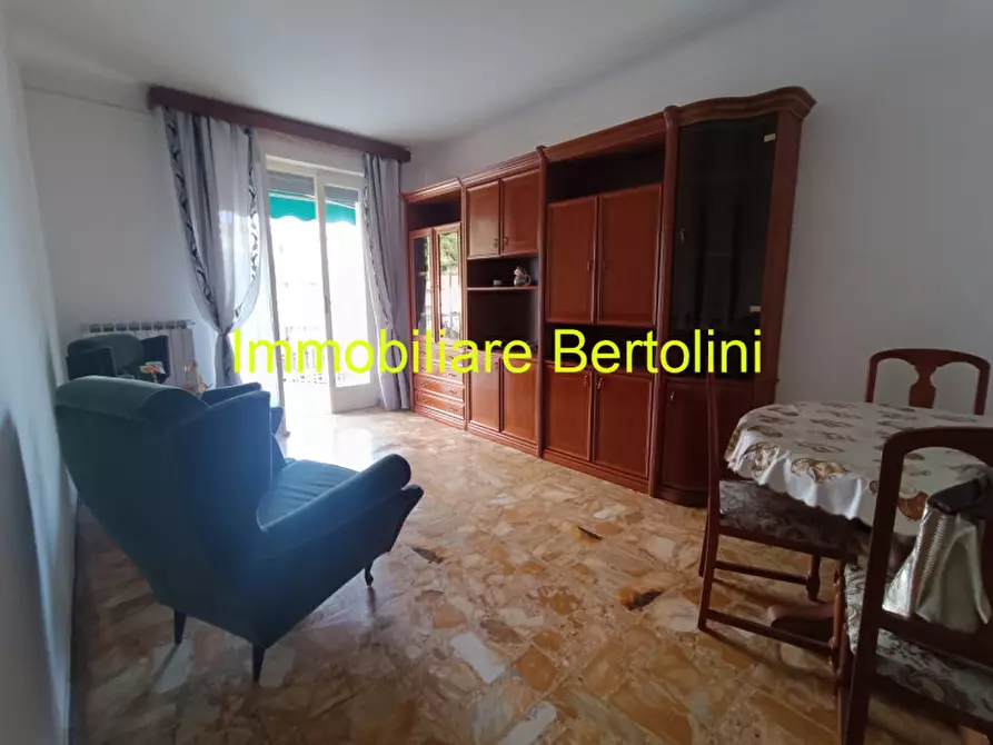 Immagine 2 di Appartamento in vendita  in VIA MARGOTTI a San Remo