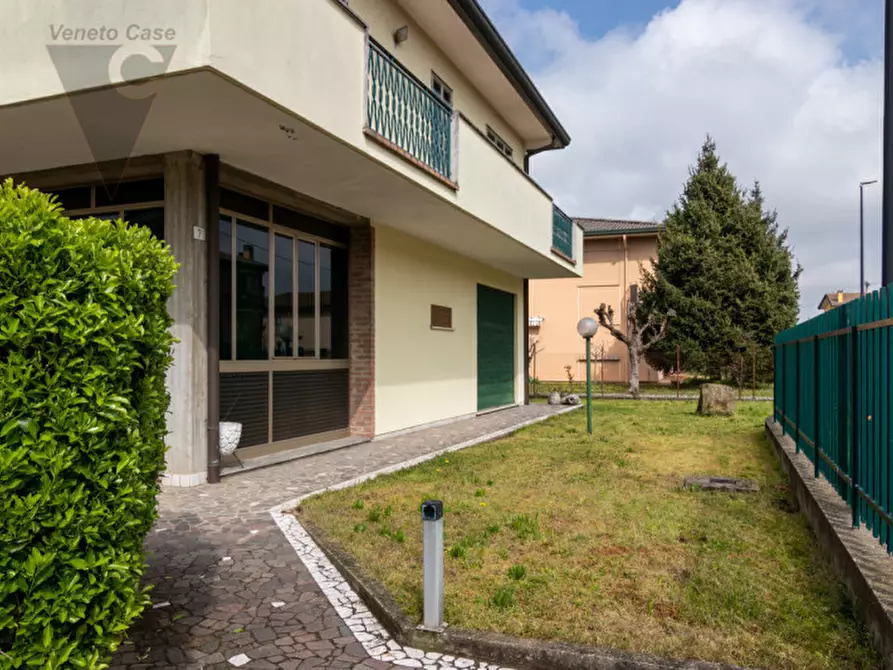 Immagine 8 di Casa indipendente in vendita  a Ponte San Nicolò