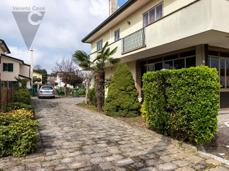 Immagine 9 di Casa indipendente in vendita  a Ponte San Nicolò