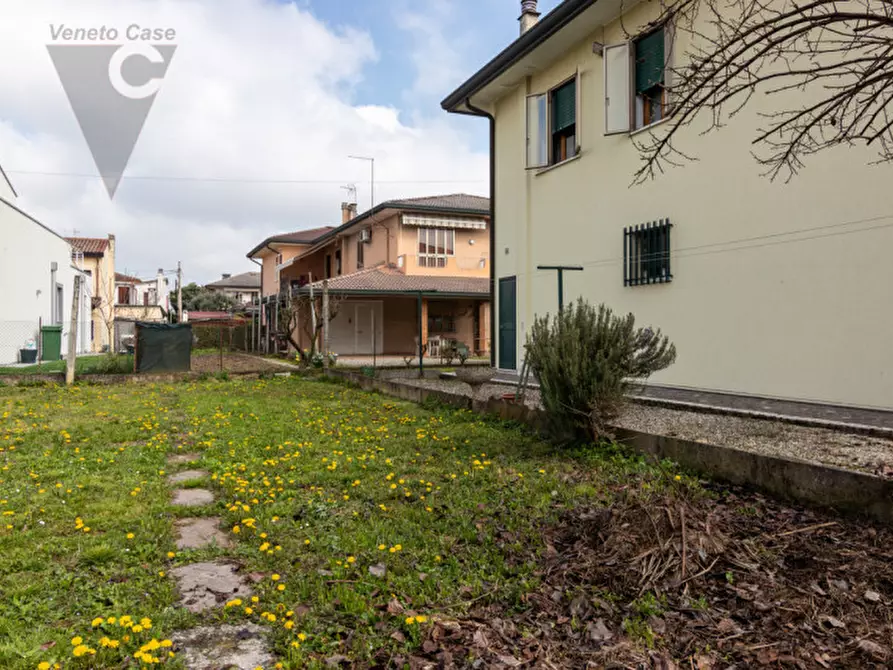Immagine 11 di Casa indipendente in vendita  a Ponte San Nicolò