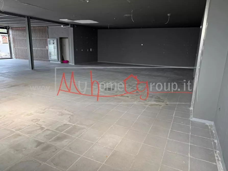 Immagine 4 di Capannone industriale in vendita  in Via Vigonovese a Padova