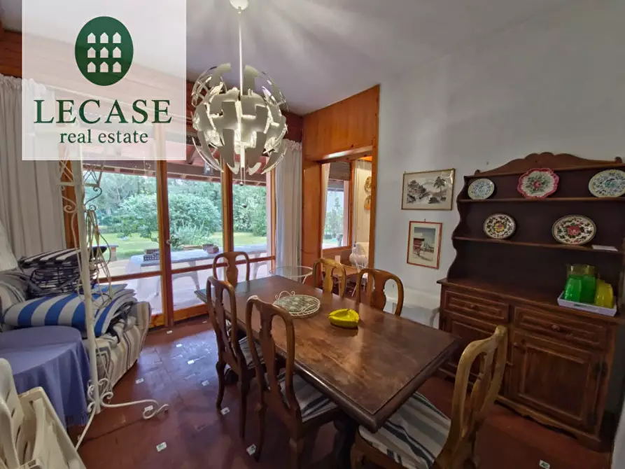 Immagine 6 di Villa in affitto  in Via Simone Martini a Forte Dei Marmi